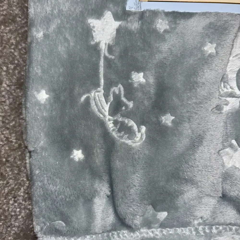 Winnie the Pooh Bear Collection Embossed Balloon Lovey Plush Baby Blanket Blue